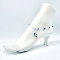 adjustable will fit 9" up to 11" in size
