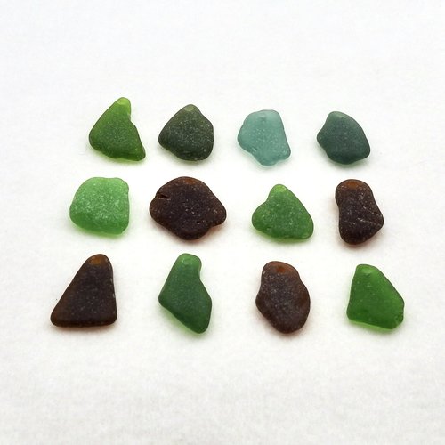 Beach Glass Necklace Pendants, Large Drilled Real Sea Glass Charms for Jewelry Making, Sun Catcher Craft Beads 