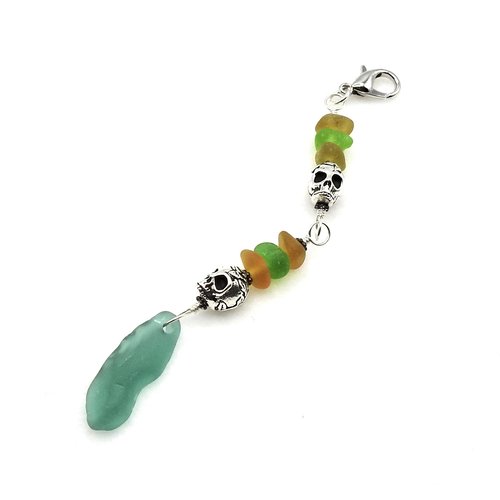 skull zipper pull 