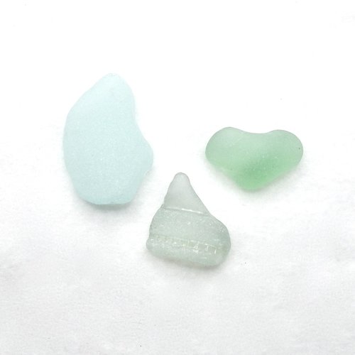 Real Sea Glass Pieces Unique Shapes Heart Bottleneck Collectible Beach Display